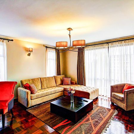 Nelson'S Court Serviced Apartments Найроби Стая снимка