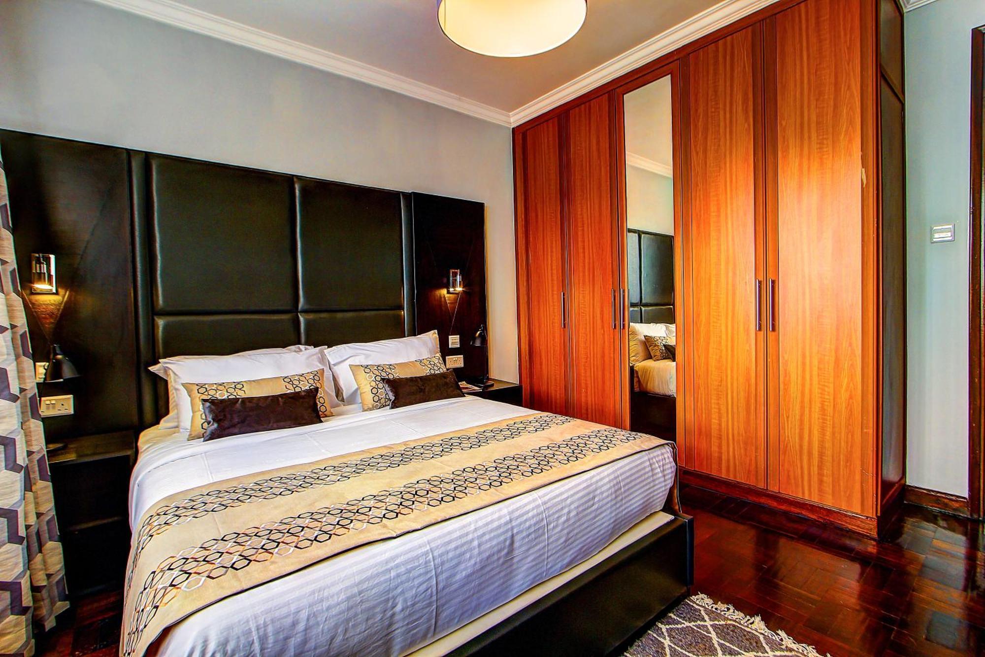 Nelson'S Court Serviced Apartments Найроби Стая снимка