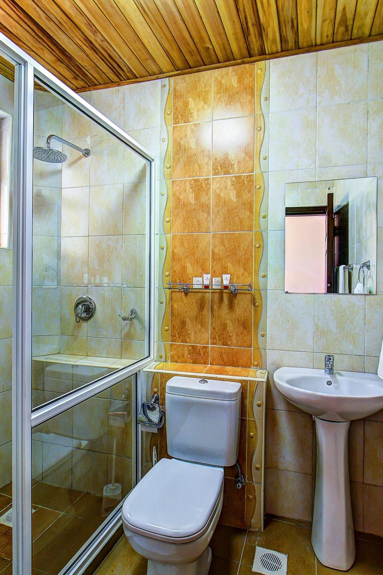 Nelson'S Court Serviced Apartments Найроби Стая снимка